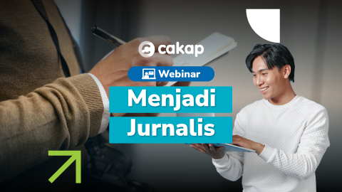 tim jurnalis bekerja di kantor berita
